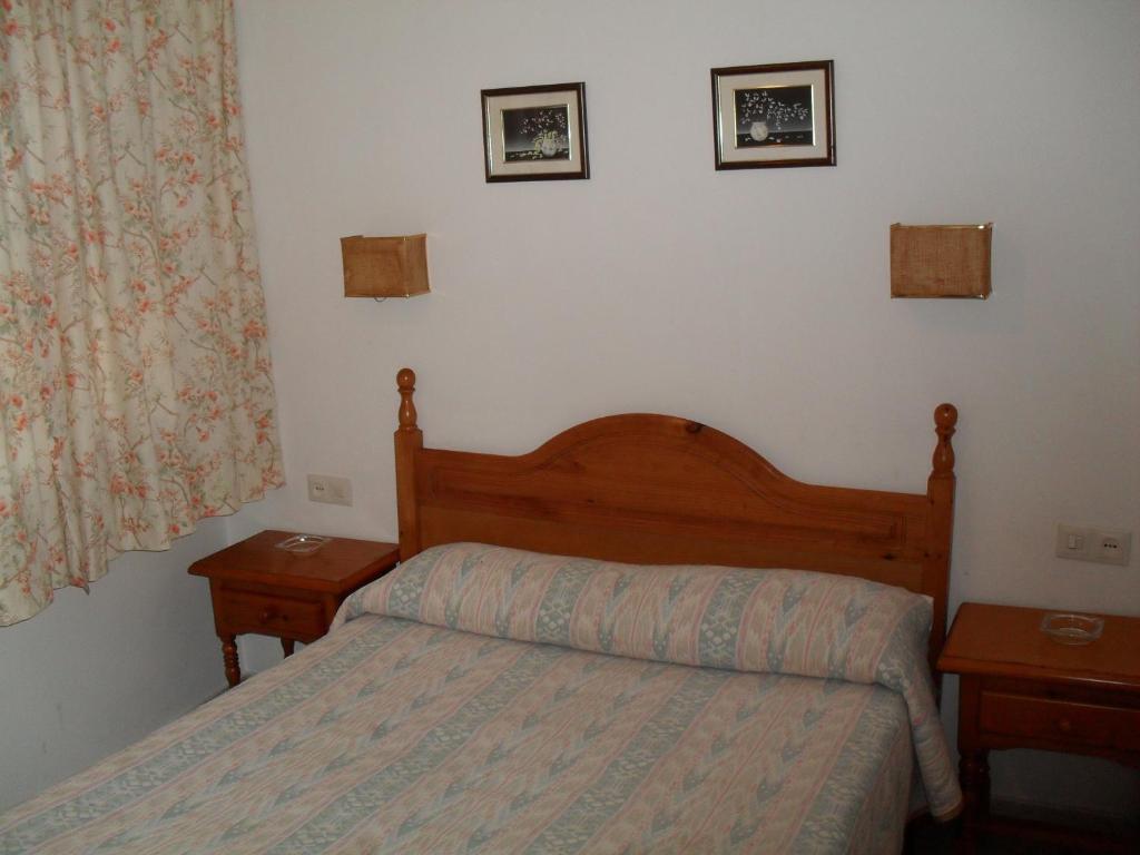 Pension Versalles Algeciras Room photo